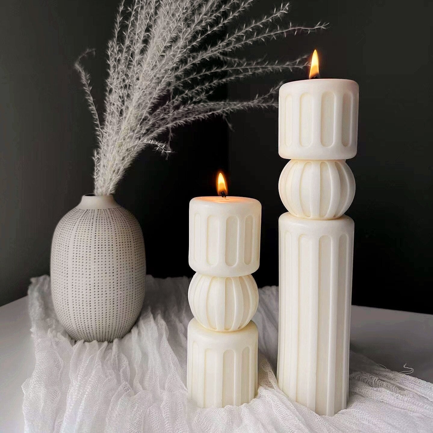 DIY New Cylindrical Tall Twirl Pillar Candle Mold Ribbed Aesthetic Twist Swirl Silicone Mould Geometric Striped Soy Wax Mold