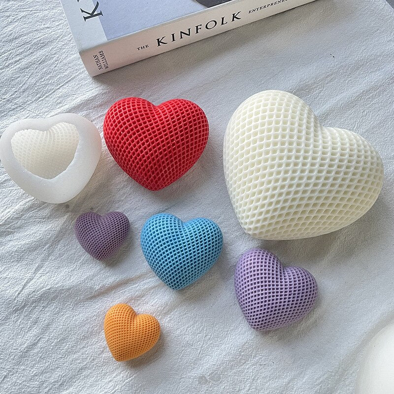 Silicone Candle Mold 3D Grid Heart Shape Scented Candle Soap Mould Mousse Chocalete Cake Mold Plaster Resin Ornament Making Tool