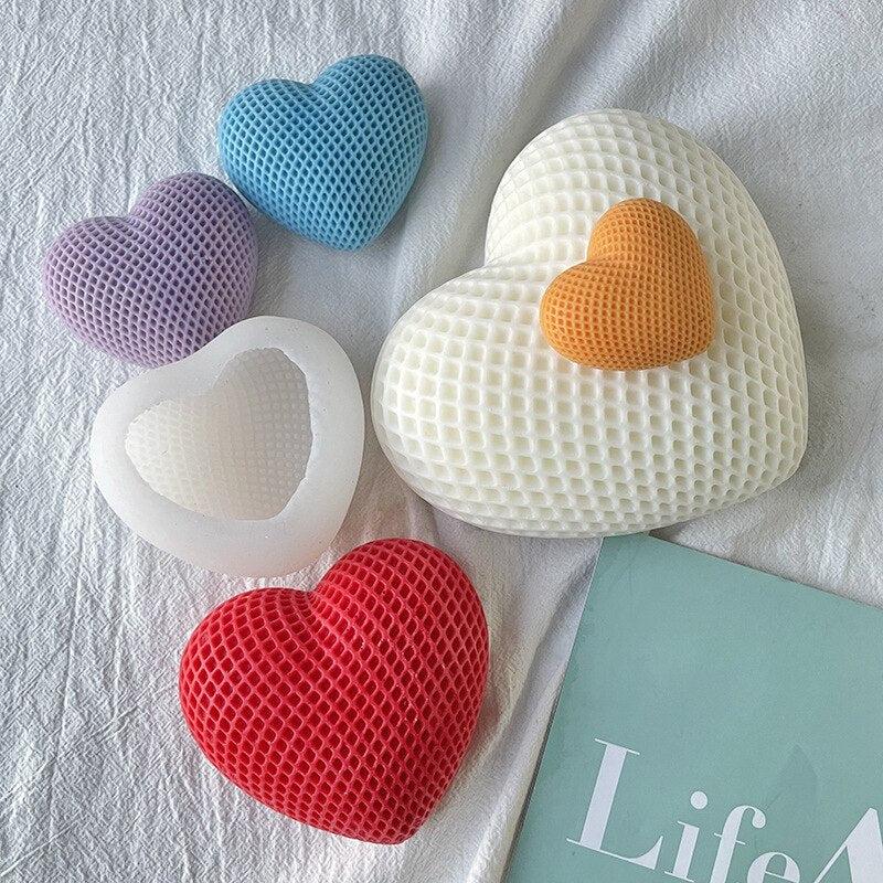Silicone Candle Mold 3D Grid Heart Shape Scented Candle Soap Mould Mousse Chocalete Cake Mold Plaster Resin Ornament Making Tool