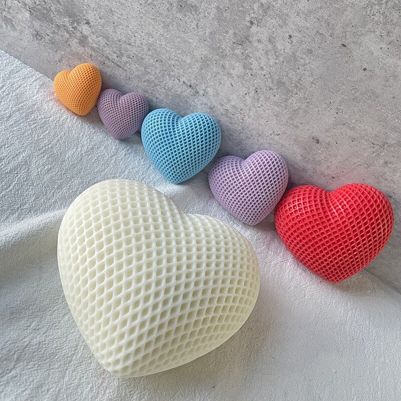 Silicone Candle Mold 3D Grid Heart Shape Scented Candle Soap Mould Mousse Chocalete Cake Mold Plaster Resin Ornament Making Tool