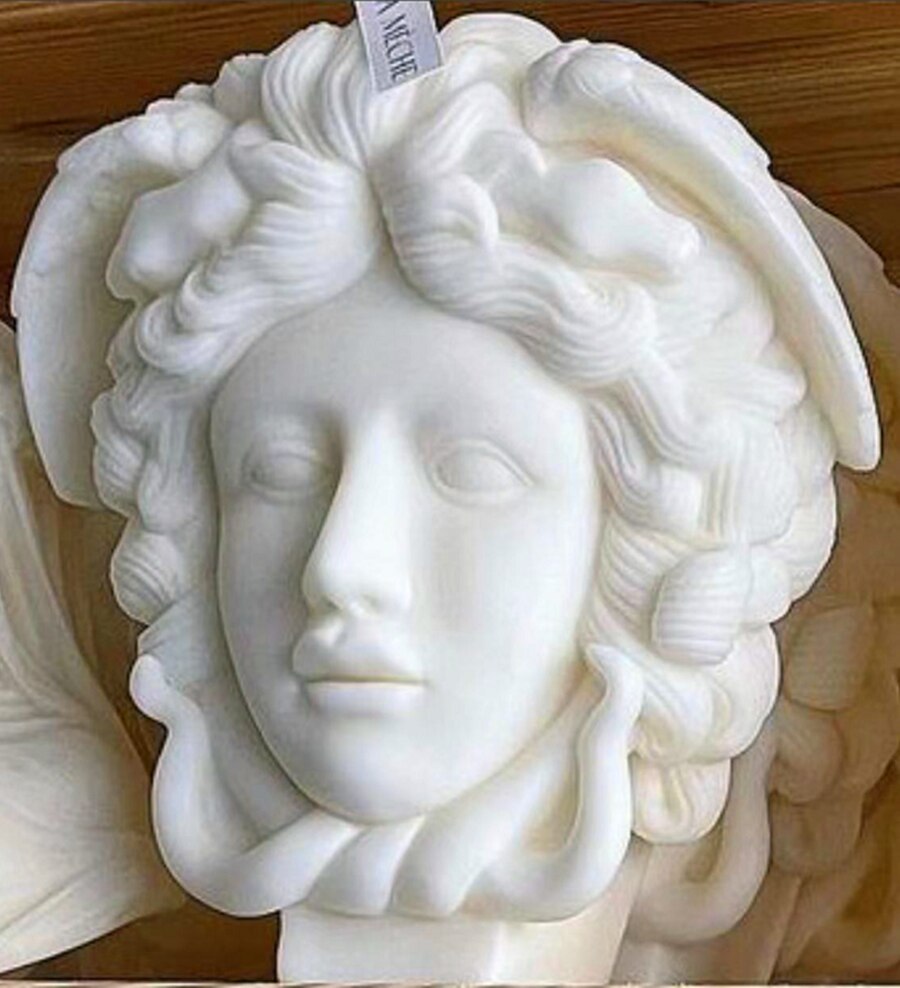 Large Medusa Bust Candle Mold Greek Sculpture Body Face Snake Hair Figure Wax Candles Silicone Mould Decoration Epoxy resin mold