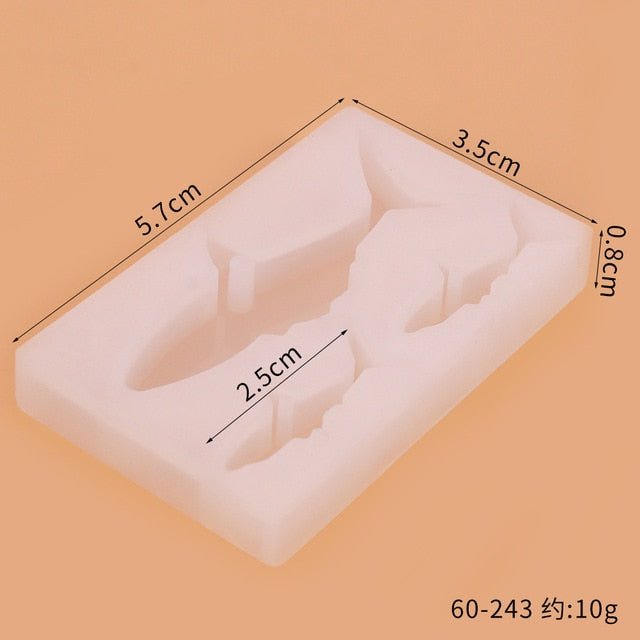 A variety of heart-shaped round oval rectangular silicone stud molds Mixed jewelry epoxy resin molds DIY jewelry making tools