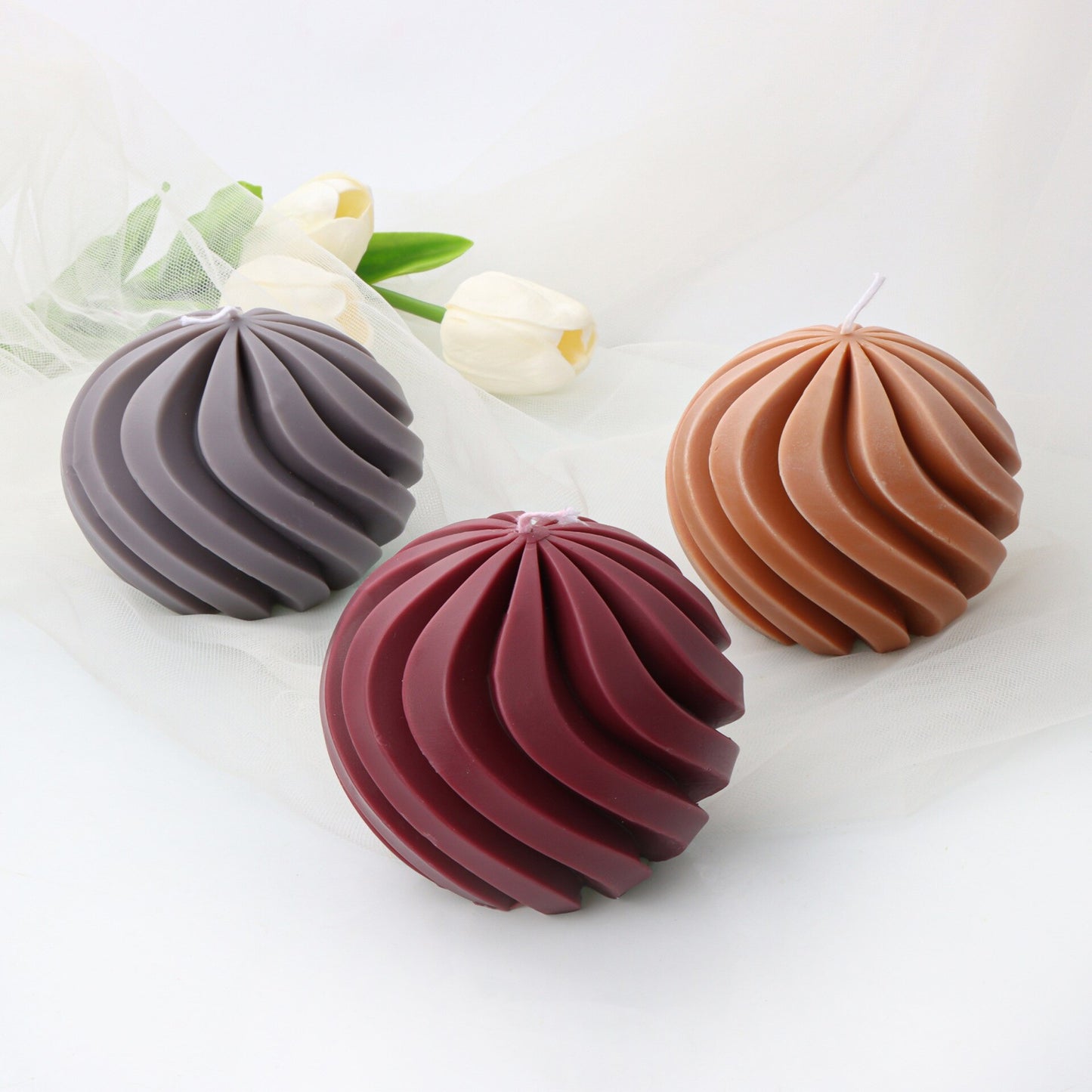 Geometric split ball candle silicone mold spiral rotating ball cake chocolate silicone mold water ripple ball silicone mold